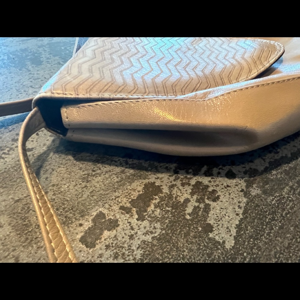 .👜XAVIER DANAUD PARIS🇫🇷Taupe Leather Shoulder Strap Purse Bag - Picture 6 of 7